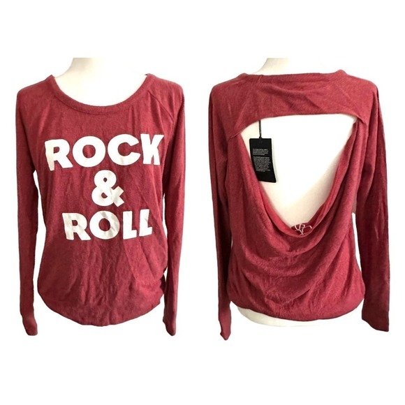NWT CHASER Revolve Open-Back Long Sleeve Rock & Roll Red Top Shirt - Medium - Picture 1 of 5